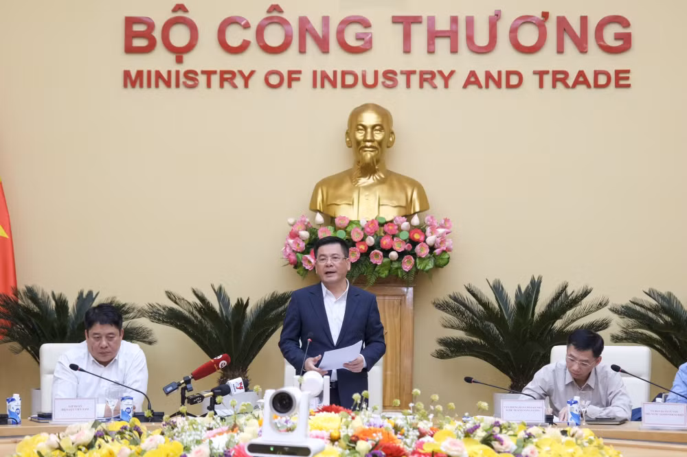 som day manh giai phap dua duong day 500kv mach 3 ve dich dung tien do hinh 2