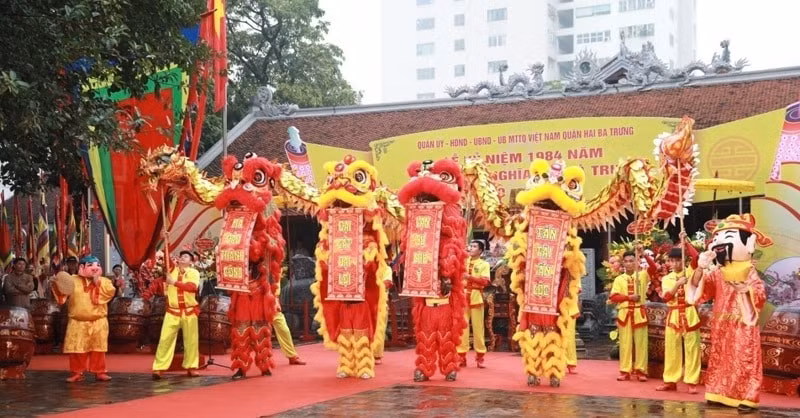 le hoi truyen thong ky niem 1984 nam khoi nghia hai ba trung hinh 2