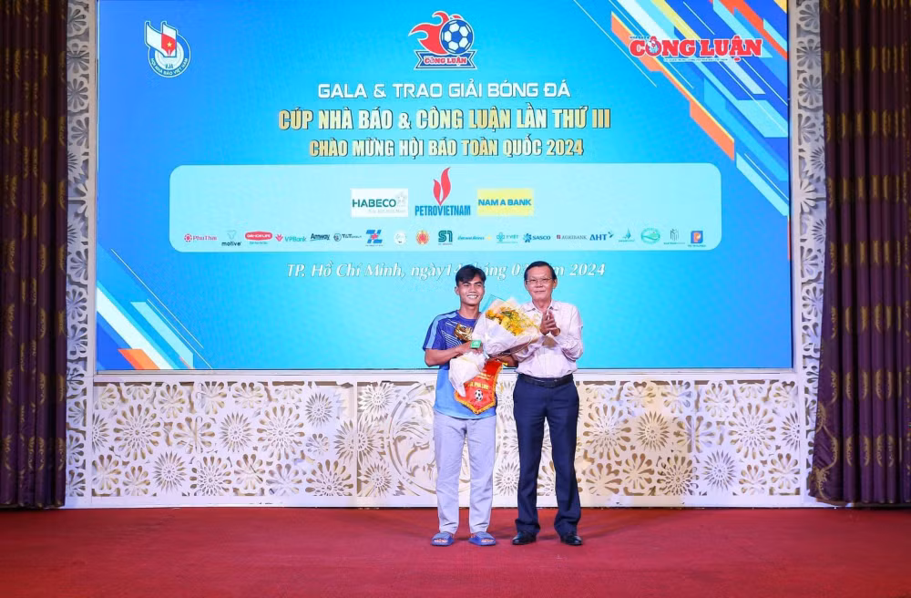 doi tuoi tre thu do vo dich giai bong da cup nha bao va cong luan lan thu iii nam 2024 hinh 15