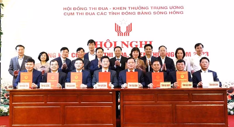 cum cac tinh dong bang song hong ky ket giao uoc thi dua nam 2024 hinh 2