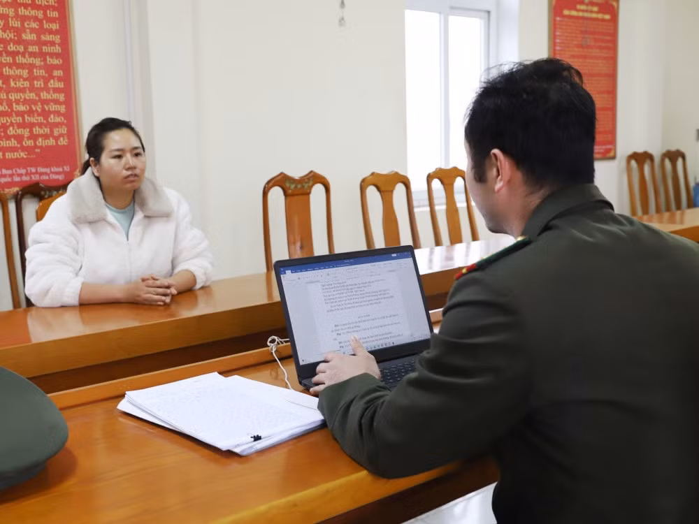 khoi to nhom doi tuong to chuc cho nguoi khac vuot bien bang thuyen sang han quoc hinh 3