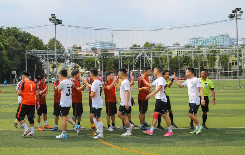 xac dinh 2 doi vao chung ket giai bong da cup nha bao cong luan lan 3 hinh 3
