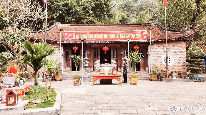 den thung la linh thieng tho quoc mau noi nui rung hinh 2
