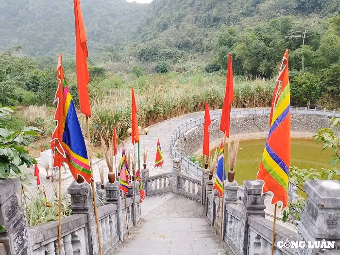 ghe tham dong hoa lu can cu khoi nghiep cua nguoi anh hung dinh bo linh hinh 5