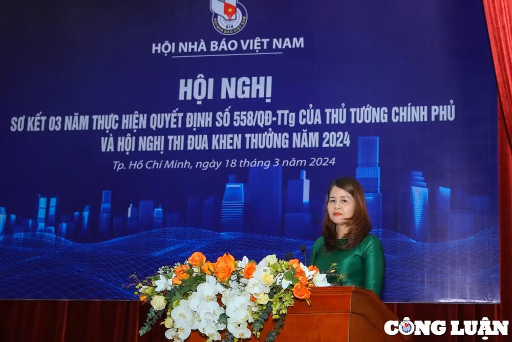 doi moi sang tao trong phong trao thi dua khen thuong cua cac cap hoi hinh 5