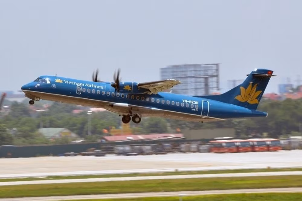 vietnam airlines tang chuyen bay den con dao hinh 1