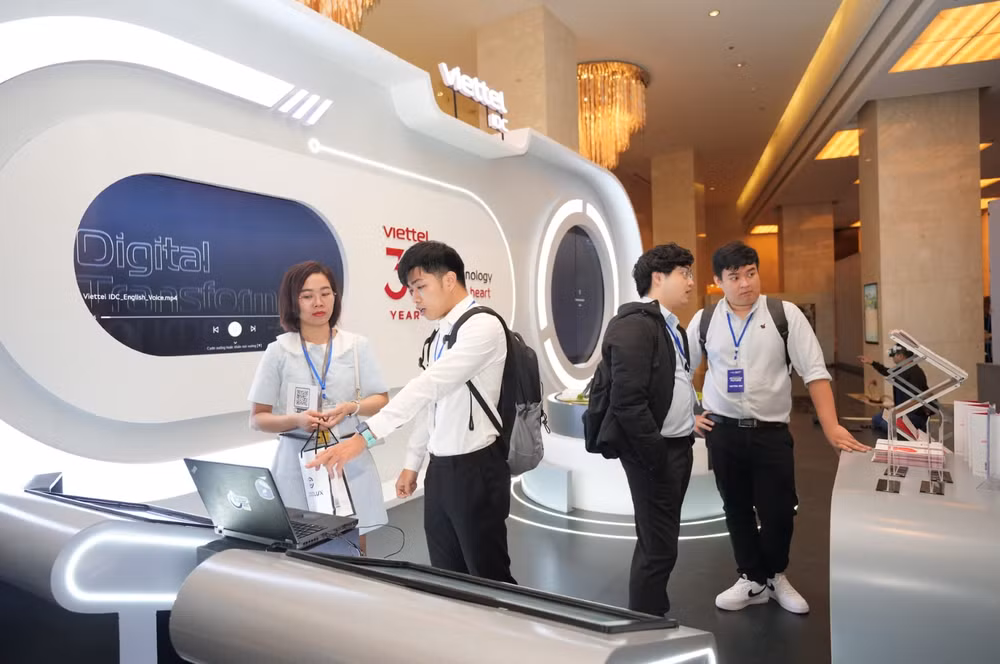 viettel idc cung cac tap doan cong nghe to chuc hoi nghi ve dien toan dam may ben vung hinh 2
