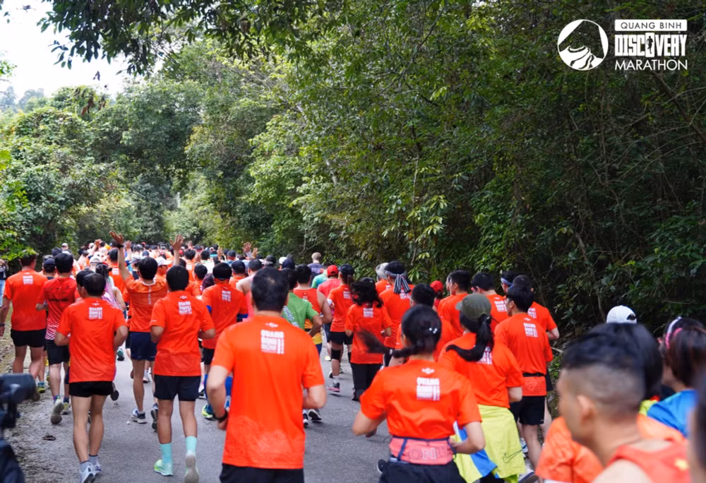 gan 2400 vdv tham gia giai chay quang binh discovery marathon nam 2024 hinh 4