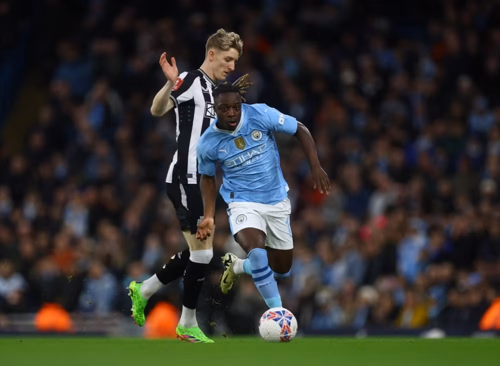 ha newcastle man city gianh ve vao ban ket fa cup hinh 1