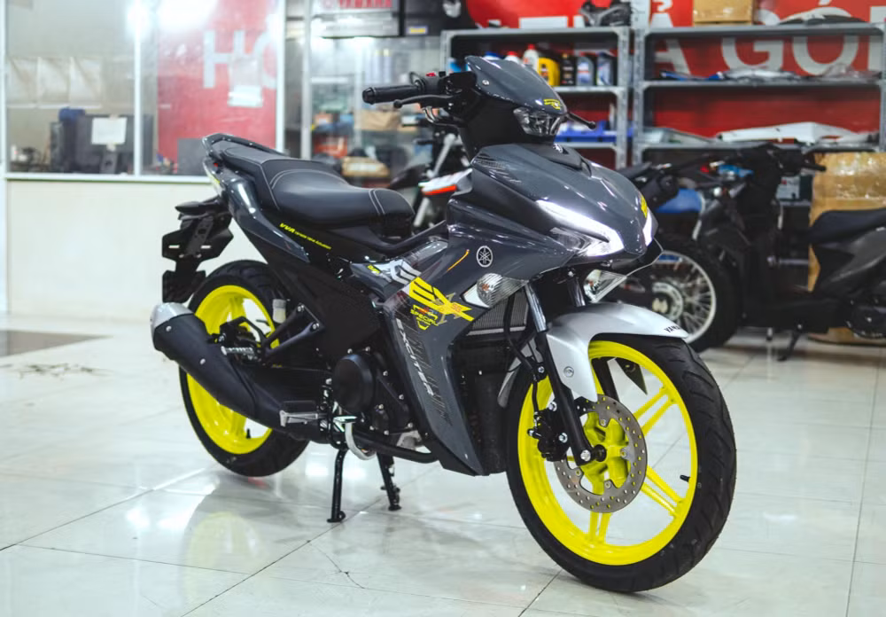 gia yamaha exciter 155 vva nua cuoi thang 3 2024 bat ngo giam manh hinh 3