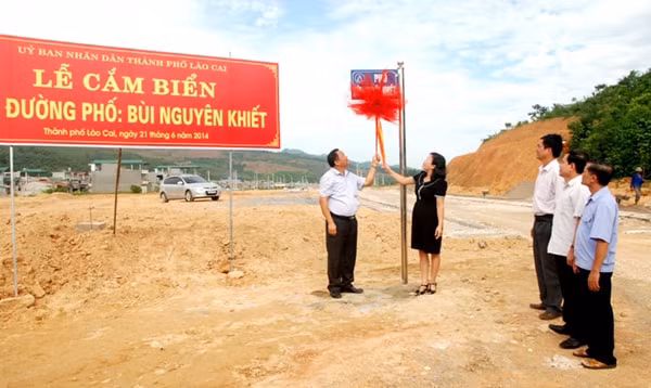 lao cai xay dung ngan hang du lieu ten duong pho va cong trinh cong cong hinh 1