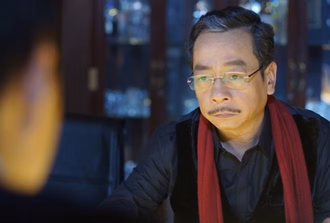 NSND Hoàng Dũng trong vai ông trùm Phan Quân của phim 