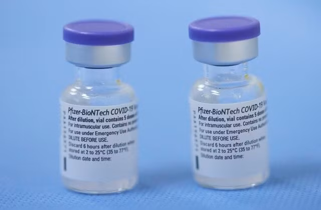 Vắc xin Covid-19 của Pfizer. Ảnh: Reuters