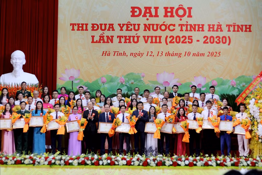 gen-h-z7111041201128_d7944f89e006b80720b61d0f69229319-21a4f3177e49519830624be534b11b57.jpg