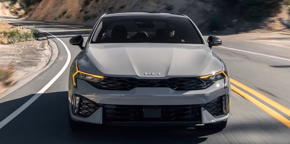 kia k5 ex sedan 2025 su dot pha trong cong nghe va hieu suat hinh 1