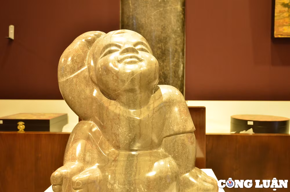 doc dao voi kien truc lau dai da khong lo o ninh binh hinh 14