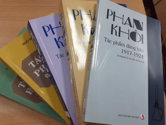 Một số đầu sách đã xuất bản tập hợp các tác phẩm của Phan Khôi.