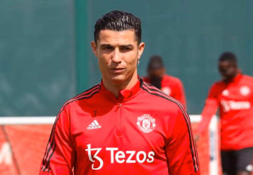 cristiano ronaldo len tieng ve tuong lai o man united hinh 1