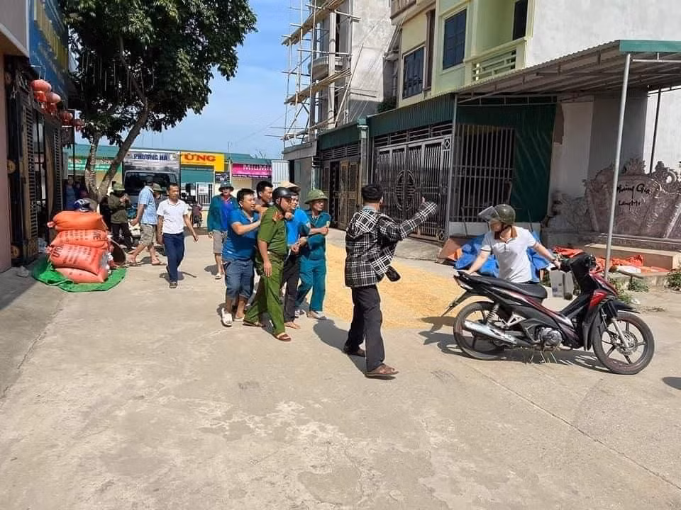 clip bat duoc pham nhan trieu quan su tai thanh hoa hinh 1