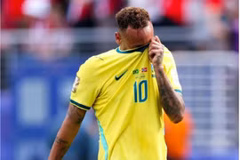 Neymar không kìm nén được cảm xúc trong ngày đội tuyển Brazil bị loại ở World Cup 2026. Ảnh: Fabrizio Romano