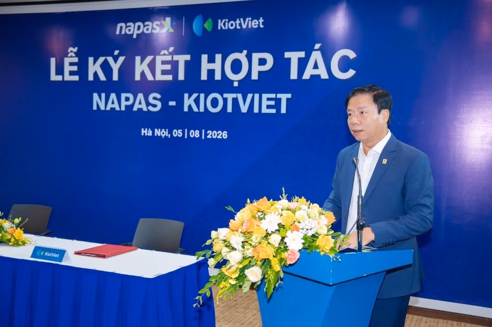 02-4442.jpg