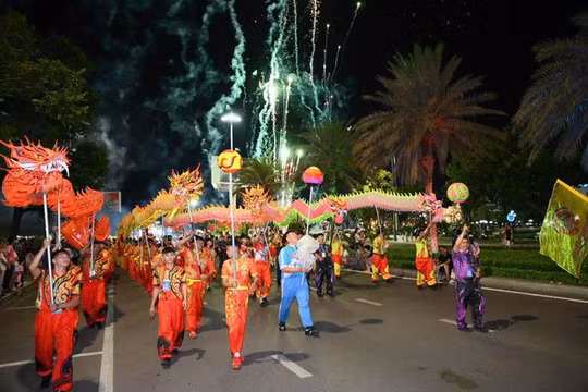 Quy Nhơn rực rỡ sắc màu trong Liên hoan lân, sư, rồng quốc tế 2026