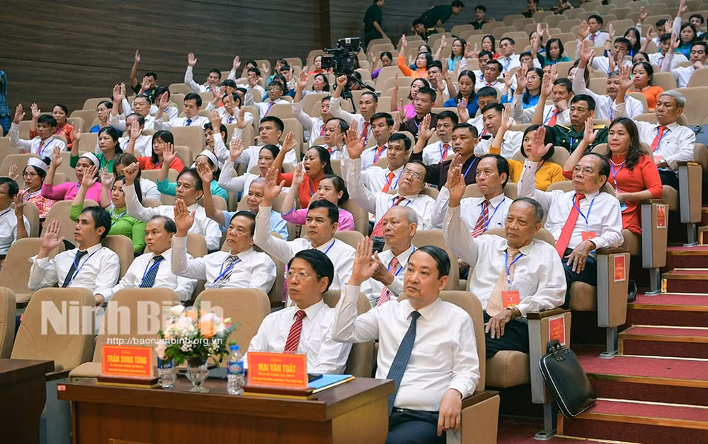 mat tran to quoc viet nam tinh ninh binh doan ket dan chu sang tao phat trien hinh 2