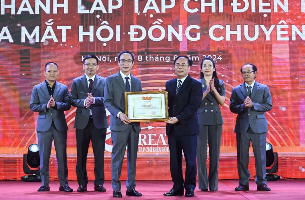 tap chi dien tu bat dong san viet nam huong den mo hinh bao chi du lieu bao chi chuyen gia giai phap hinh 3