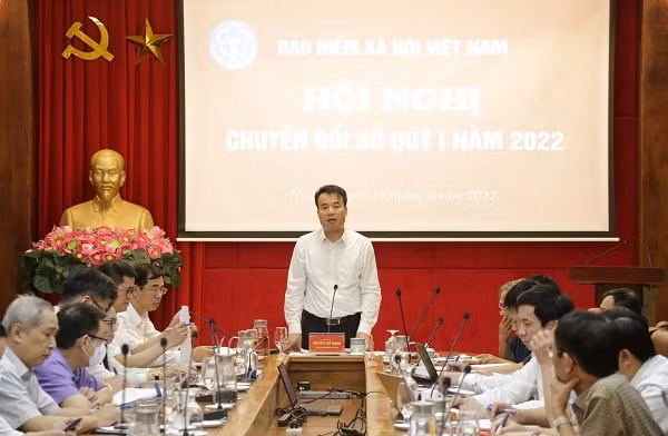 chuyen doi so de phuc vu nguoi tham gia bhxh bhyt ngay cang tot hon hinh 1