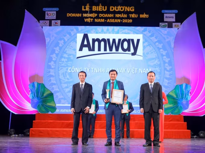 Amway Việt Nam vinh dự nhận giải thưởng Doanh nghiệp tiêu biểu Việt Nam – ASEAN 2020.