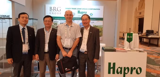 Công tác xúc tiến thương mại quốc tế để đẩy mạnh hoạt động xuất khẩu luôn được Ban Lãnh đạo Hapro quan tâm, chú trọng.