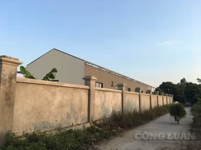 Việc tháo dỡ công trình vi phạm chậm trễ, chây ì liệu có xuất phát từ sự thiếu quyết liệt trong xử lý vi phạm của chính quyền địa phương?