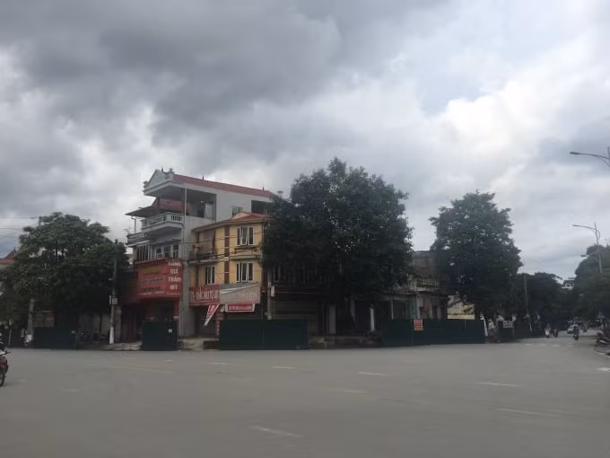 Khu vực người dân bị thu hồi đất phục vụ dự án đầu tư xây dựng công trình cầu Kỳ Cùng (hạng mục Cầu và công viên phía Bắc cầu Kỳ Cùng).