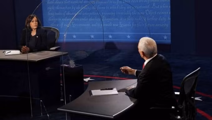 Cuộc tranh luận Phó Tổng thống giữa Mike Pence và Kamala Harris. Ảnh: Reuters
