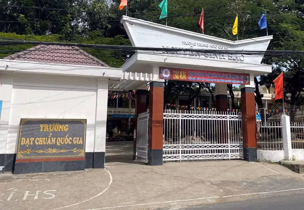 kon tum chi vi hay nhan nho nu sinh lop 6 bi nhom ban den nha danh hoi dong hinh 1