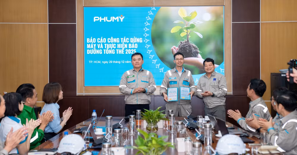 Động viên, khen thưởng đội ngũ thực hiện công tác bảo dưỡng tổng thể (2)