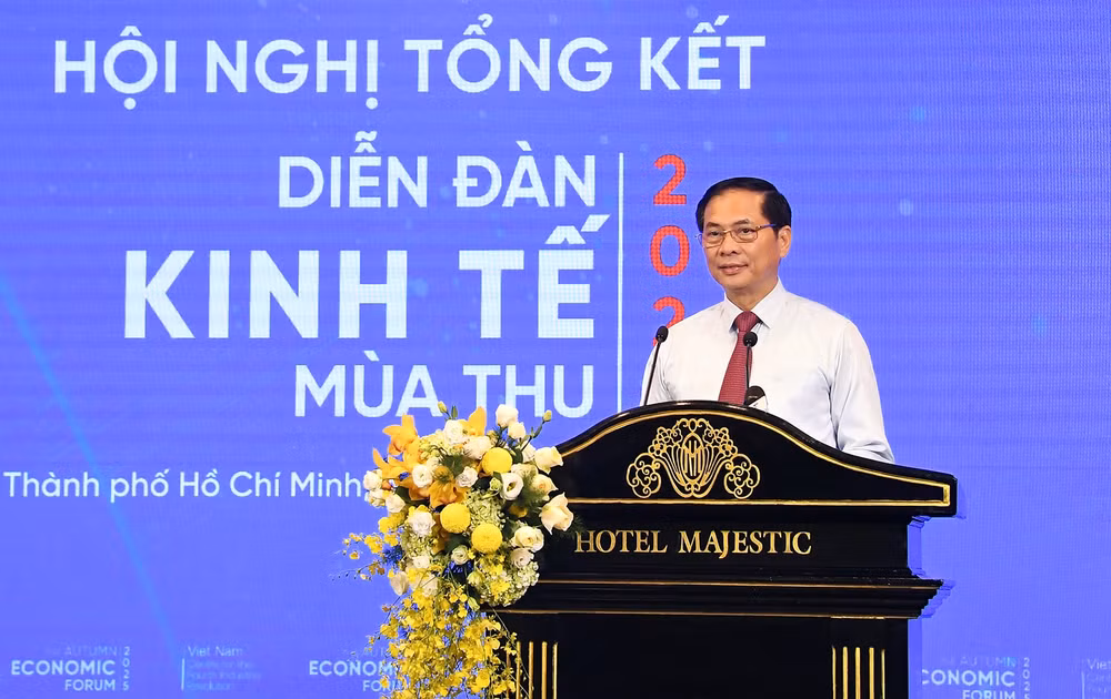 Từng bước đưa Diễn đàn Kinh tế mùa Thu TPHCM vươn tầm khu vực, quốc tế- Ảnh 1.