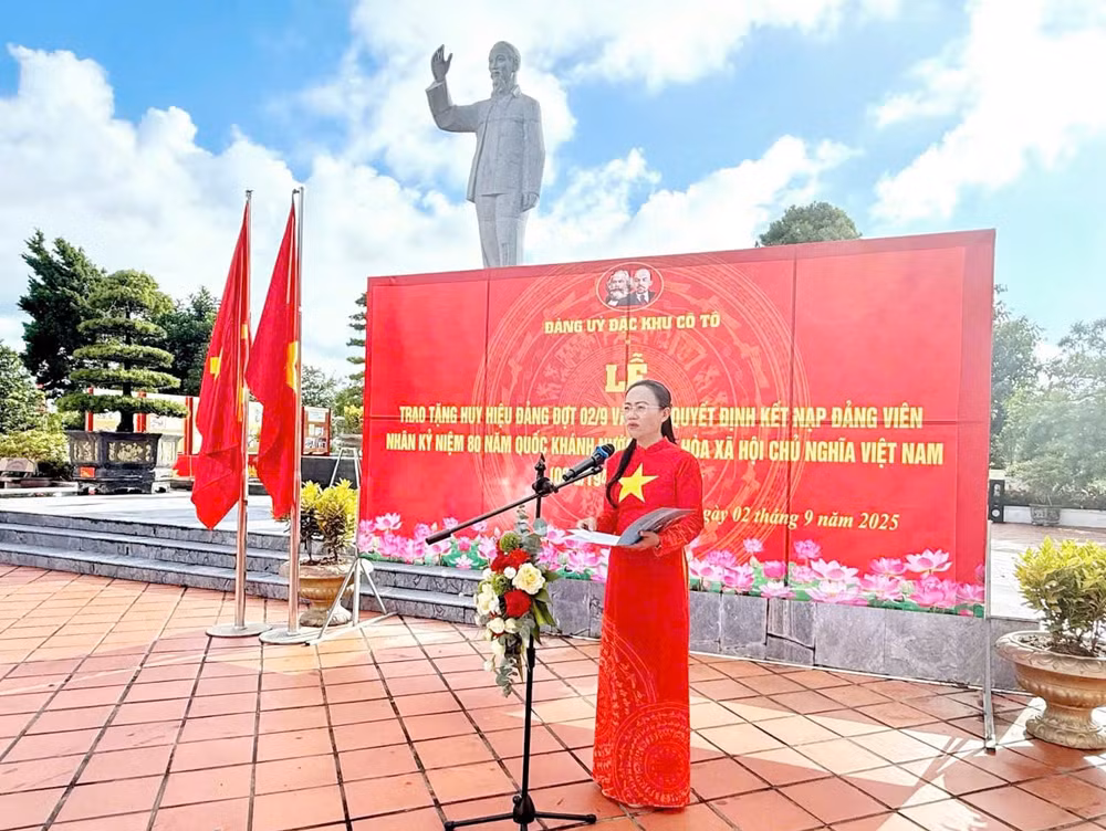 anh-6-le-thuong-co-2-9-dao-co-to.jpg