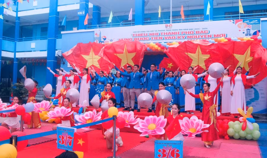 khai-giang-nam-hoc-moi-7.jpg