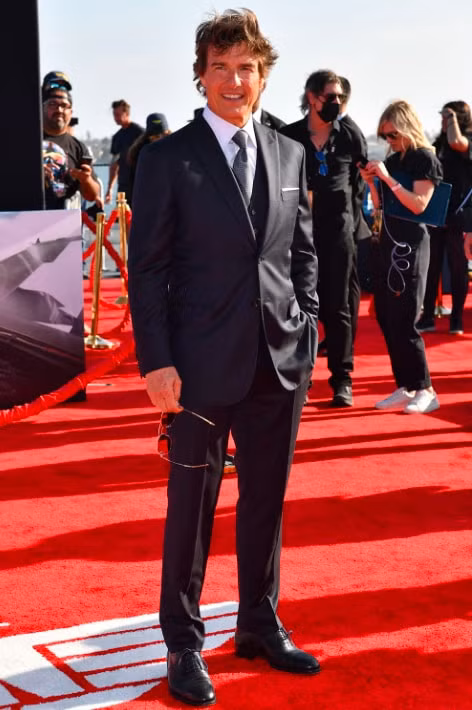 tom cruise di truc thang du hop bao ra mat top gun maverick hinh 5