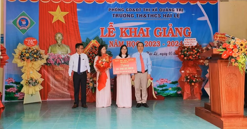 khai giang nam hoc 2023 2024 dau an tinh than doan ket chung tay vi hoc sinh hinh 5