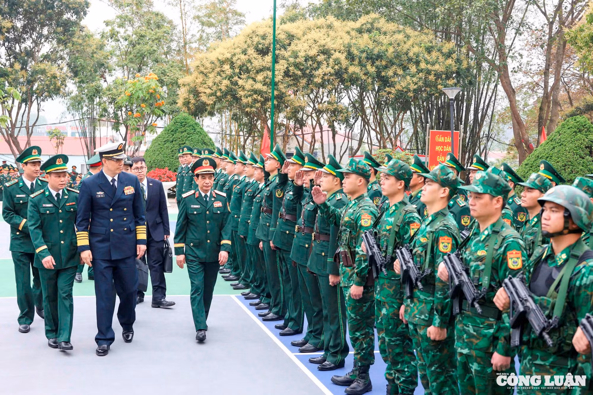 quốc phòng_21