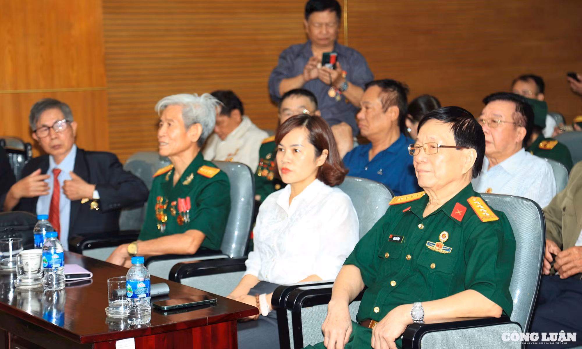aedcc2a9-f297-4645-a814-c48cd85862f5_1_201_a.jpeg