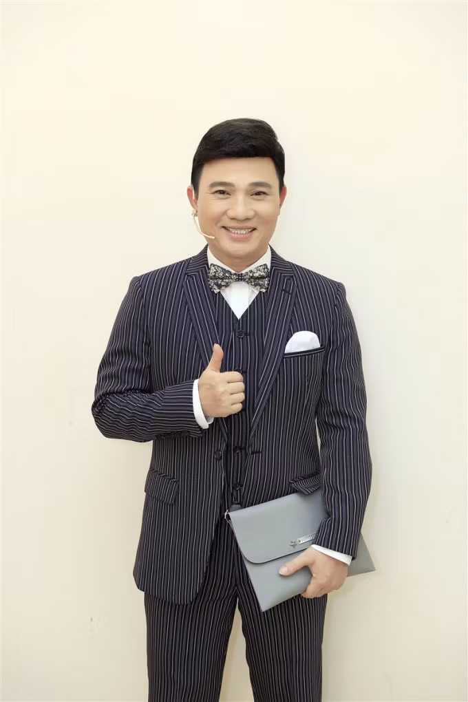 cuoc song doc than cua ca si quang linh o tuoi 57 hinh 3