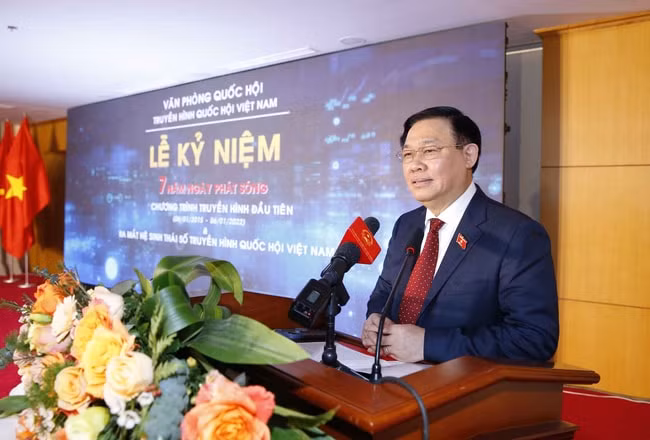 phan dau la kenh thiet yeu cua cu tri nhan dan tren co so nang cao chat luong con nguoi va cong nghe hinh 1