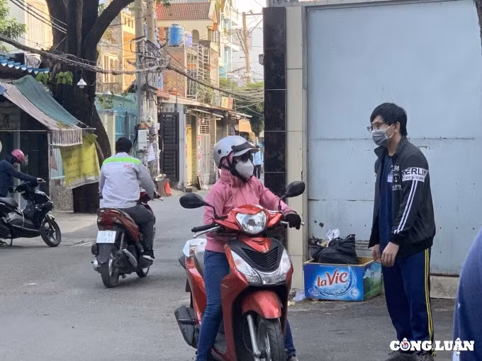 hai ngay hoc truc tiep ti le hoc sinh lop 7 toi lop 12 o tp hcm tro lai truong la bao nhieu hinh 1
