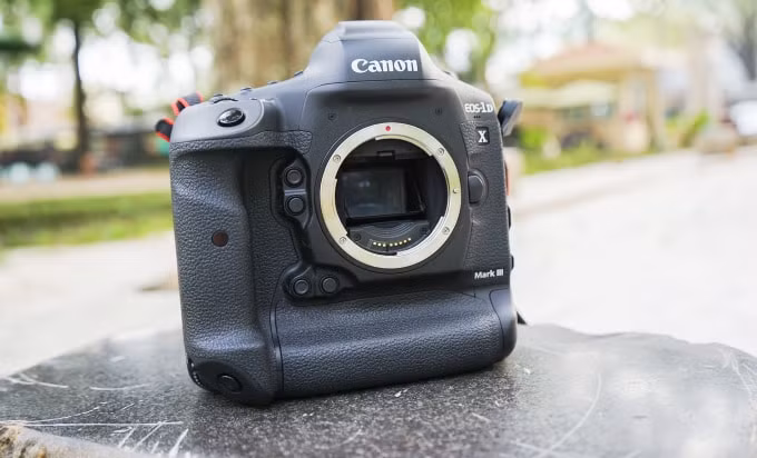 canon sap ngung san xuat may anh dslr cao cap hinh 1