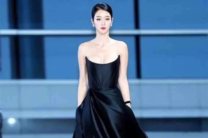 do nhan sac nhung my nhan han sinh nam 1990 hinh 2