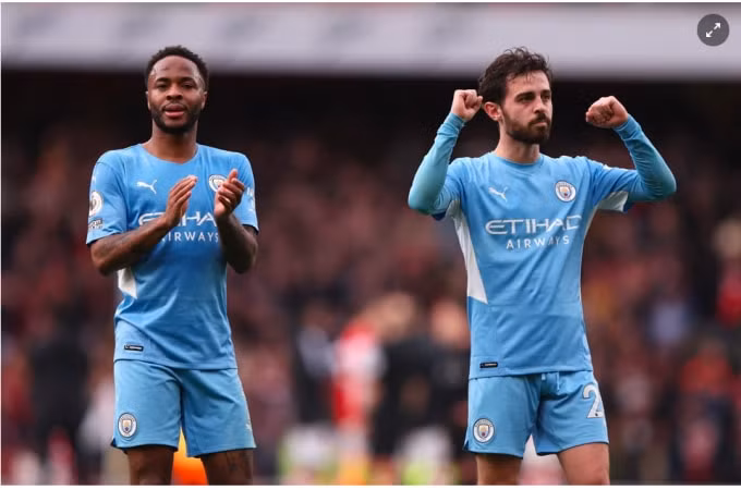 that bai truoc man city arsenal lap ky luc ve so lan nhan the do hinh 7