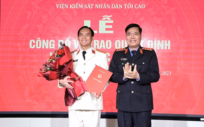 bo nhiem pho tong bien tap va 2 truong phong thuoc bao bao ve phap luat hinh 1